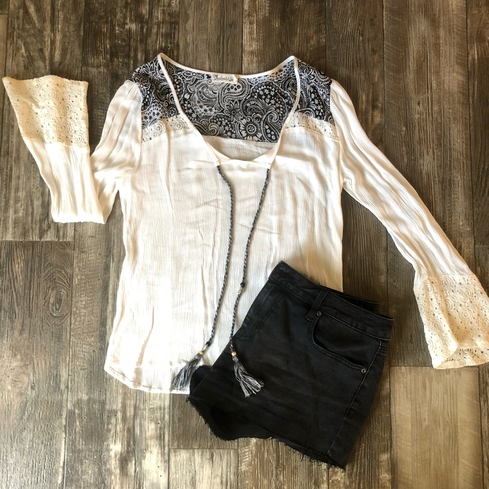 Black and white paisley boho top